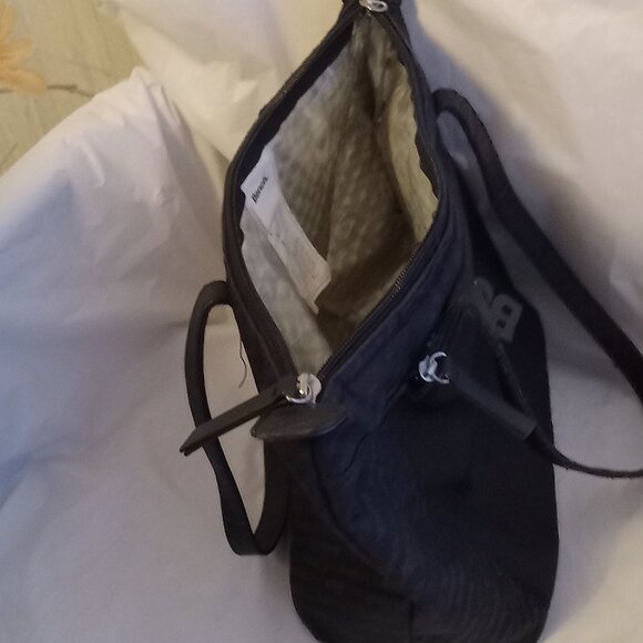 Bench lunch box insulated with zipper front pocket. - Picture 5 of 6